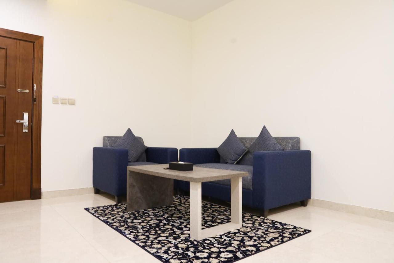 مبيت الخبر للأجنحة الفندقية Khobar Bagian luar foto